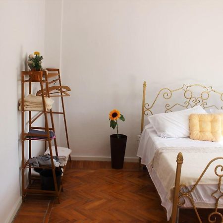Entire Serviced Apartment With A Beautiful View ติรานา ภายนอก รูปภาพ